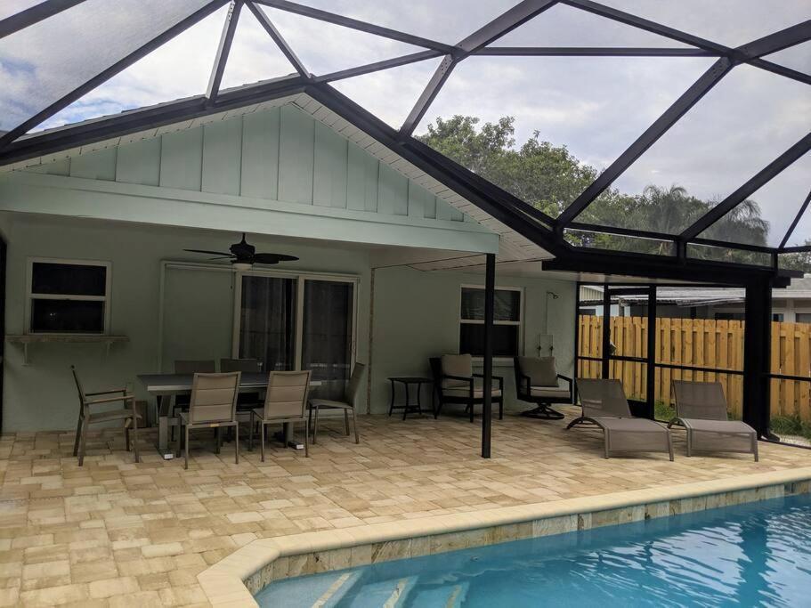 New England 3Bd 2Bt Home Heated Pool Close To Siesta 사라소타 외부 사진