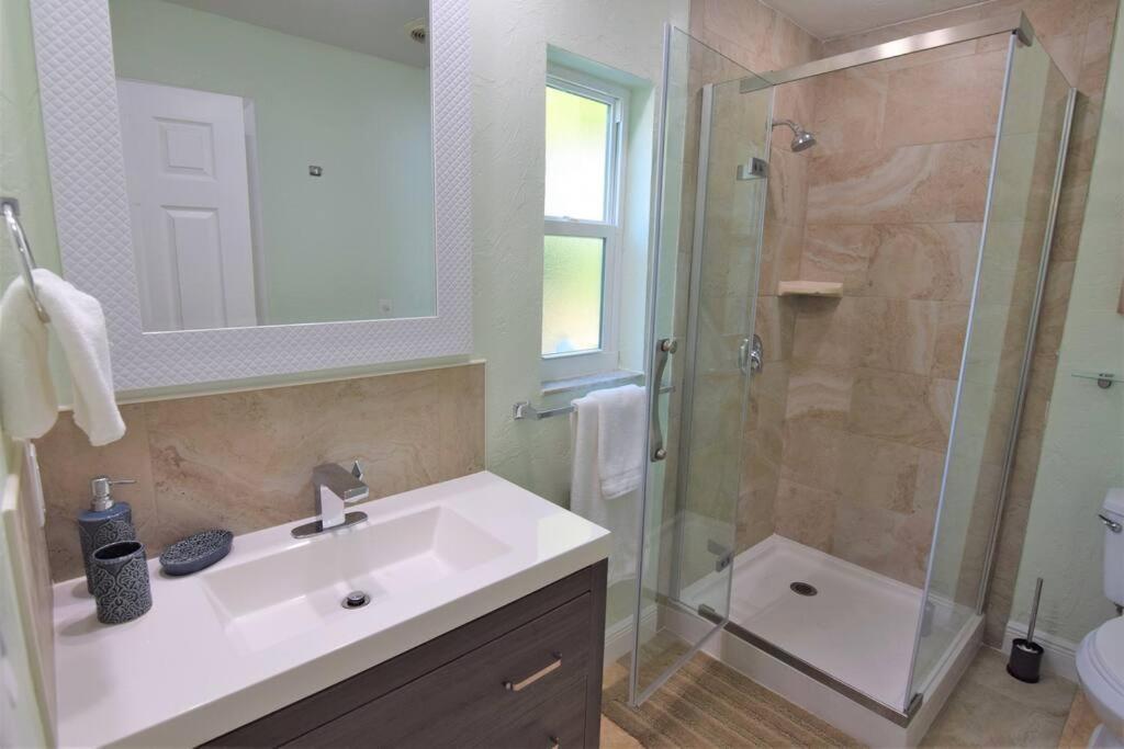 New England 3Bd 2Bt Home Heated Pool Close To Siesta 사라소타 외부 사진